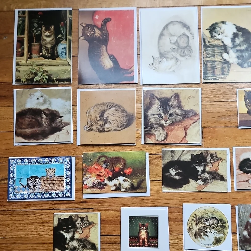 19 BLANK CHARMING CARDS OF CATS